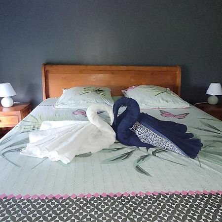 לה טאמפון Chambre Privee Dans Maison מראה חיצוני תמונה